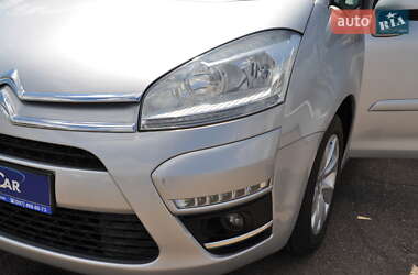 Микровэн Citroen C4 Picasso 2012 в 