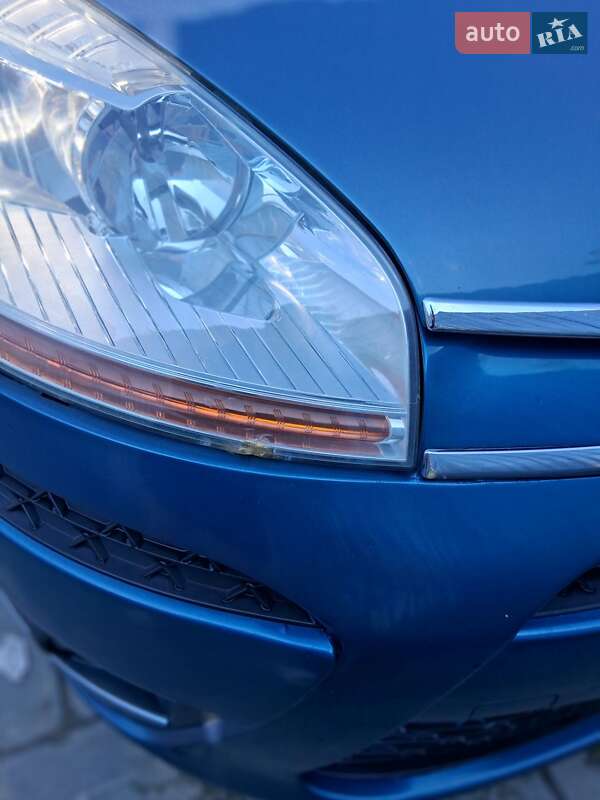 Микровэн Citroen C4 Picasso 2009 в Надворной фото 19 Микровэн Citroen C4 Picasso 2009 в Надворной