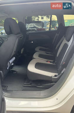 Микровэн Citroen C4 Picasso 2014 в 
