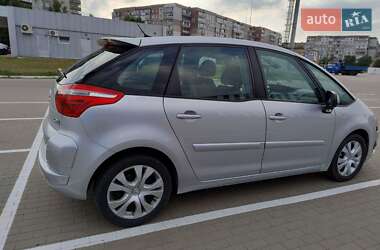 Микровэн Citroen C4 Picasso 2010 в 