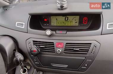 Микровэн Citroen C4 Picasso 2010 в 