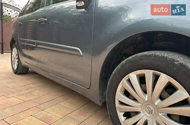 Микровэн Citroen C4 Picasso 2010 в 