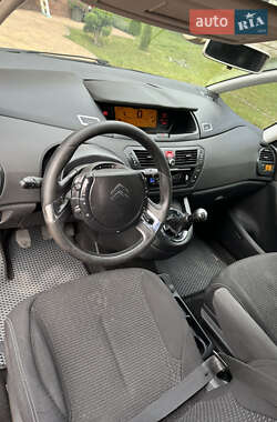 Микровэн Citroen C4 Picasso 2010 в 