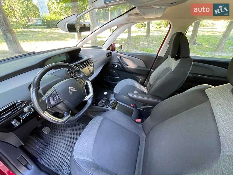 Микровэн Citroen C4 Picasso 2017 в Киеве фото 22 Микровэн Citroen C4 Picasso 2017 в Киеве