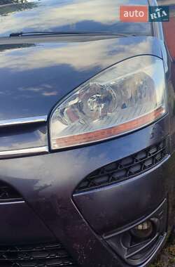 Микровэн Citroen C4 Picasso 2010 в 