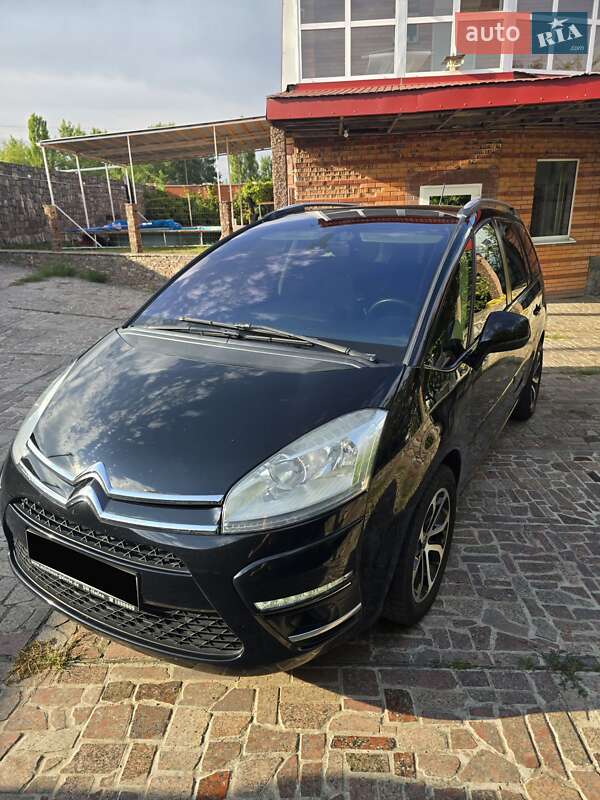 Микровэн Citroen C4 Picasso 2011 в 