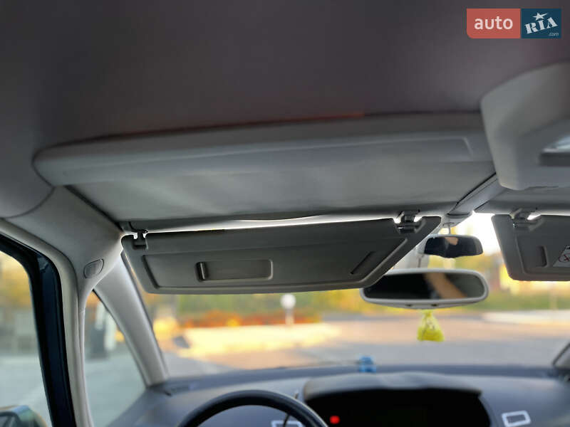 Мікровен Citroen C4 Picasso 2009 в Володимирі фото 39 Мікровен Citroen C4 Picasso 2009 в Володимирі