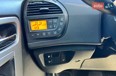 Микровэн Citroen C4 Picasso 2010 в 
