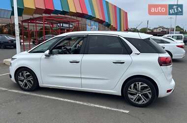 Микровэн Citroen C4 Picasso 2015 в 