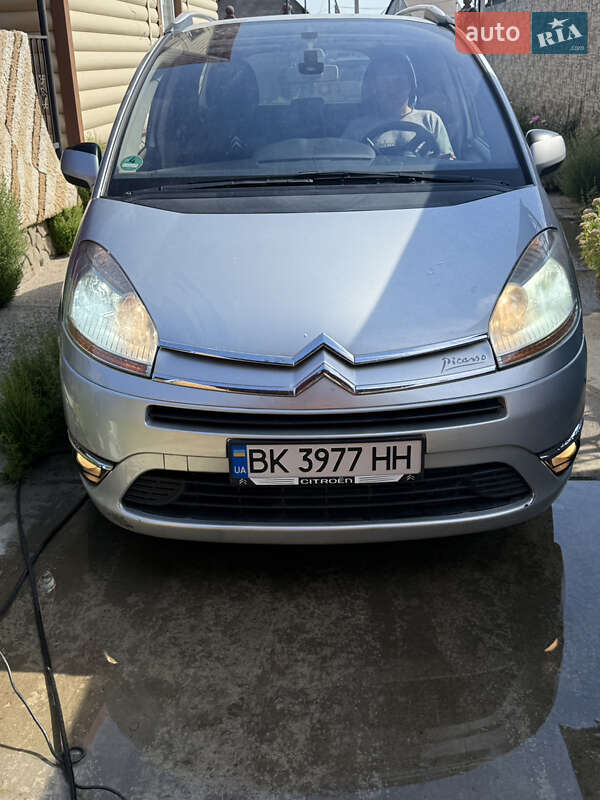 Микровэн Citroen C4 Picasso 2010 в Березному