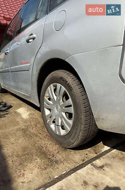 Микровэн Citroen C4 Picasso 2010 в 