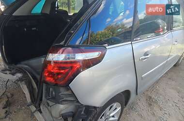 Микровэн Citroen C4 Picasso 2012 в 