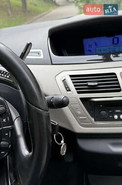 Микровэн Citroen C4 Picasso 2009 в 