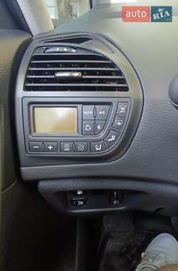 Микровэн Citroen C4 Picasso 2010 в 