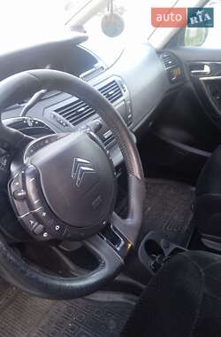 Микровэн Citroen C4 Picasso 2010 в 
