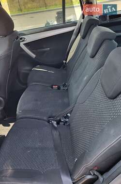 Микровэн Citroen C4 Picasso 2010 в 