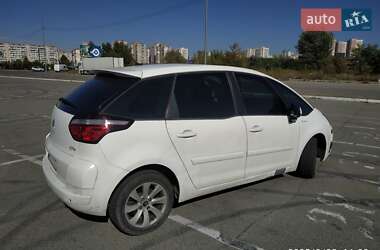 Микровэн Citroen C4 Picasso 2010 в 