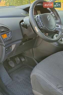 Микровэн Citroen C4 Picasso 2011 в 