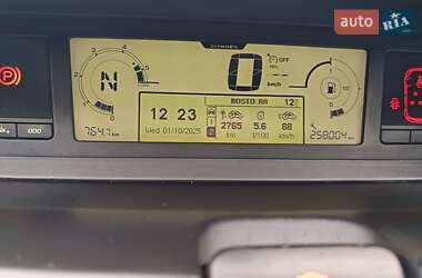 Микровэн Citroen C4 Picasso 2010 в 
