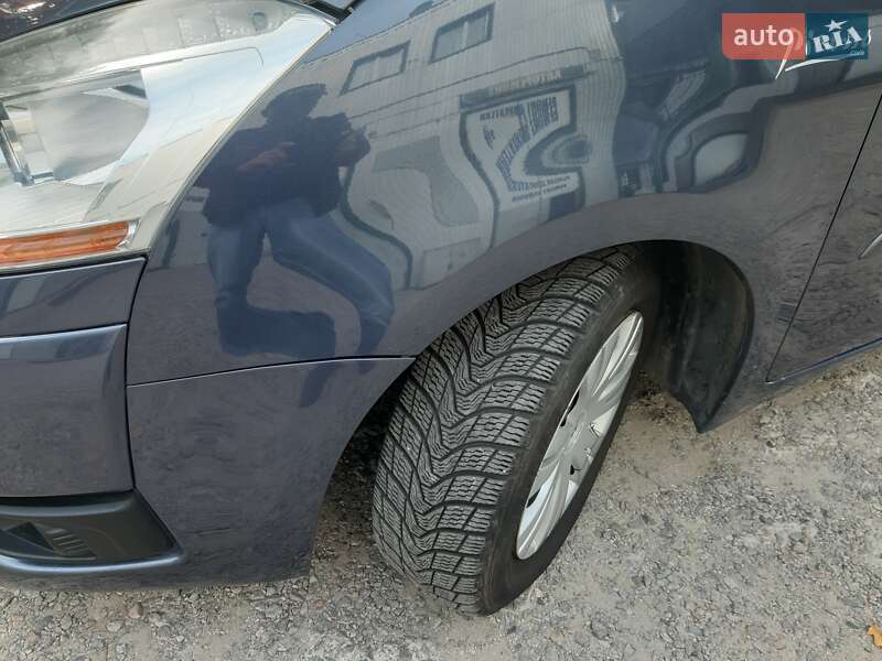 Микровэн Citroen C4 Picasso 2010 в Полтаве