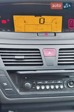 Микровэн Citroen C4 Picasso 2011 в 