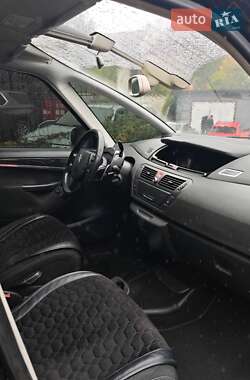 Микровэн Citroen C4 Picasso 2011 в 