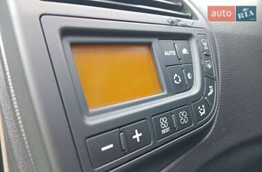 Мікровен Citroen C4 Picasso 2012 в  фото 26 Мікровен Citroen C4 Picasso 2012 в