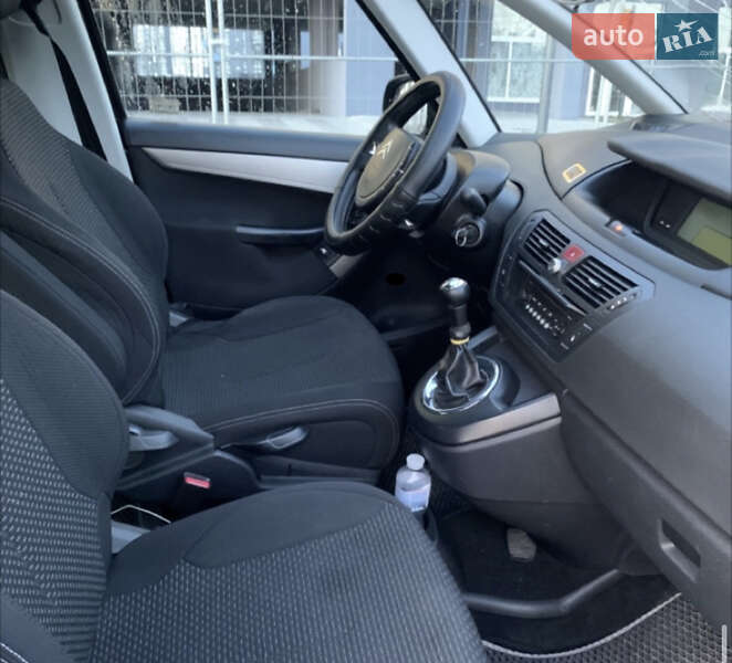 Микровэн Citroen C4 Picasso 2010 в Львове фото 7 Микровэн Citroen C4 Picasso 2010 в Львове