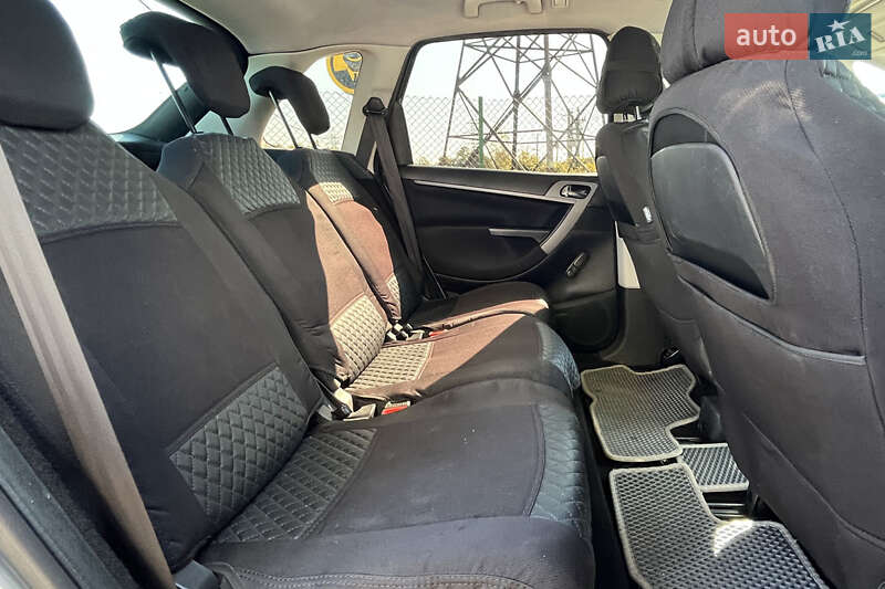 Микровэн Citroen C4 Picasso 2007 в Стрые фото 21 Микровэн Citroen C4 Picasso 2007 в Стрые