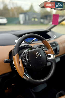 Микровэн Citroen C4 Picasso 2008 в 