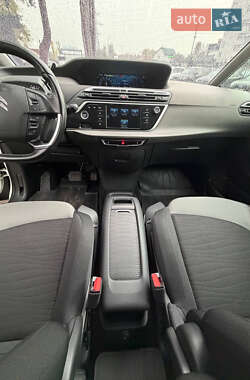 Мікровен Citroen C4 Picasso 2015 в  фото 17 Мікровен Citroen C4 Picasso 2015 в
