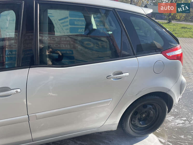 Микровэн Citroen C4 Picasso 2010 в Черновцах