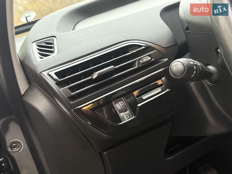 Микровэн Citroen C4 Picasso 2013 в Дрогобыче фото 72 Микровэн Citroen C4 Picasso 2013 в Дрогобыче