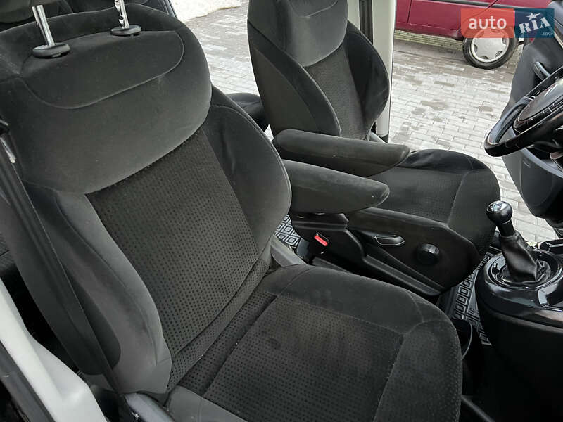 Мікровен Citroen C4 Picasso 2009 в Лопатині фото 34 Мікровен Citroen C4 Picasso 2009 в Лопатині