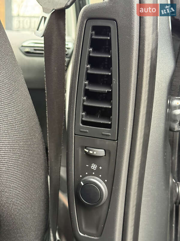 Микровэн Citroen C4 Picasso 2016 в Стрые фото 38 Микровэн Citroen C4 Picasso 2016 в Стрые