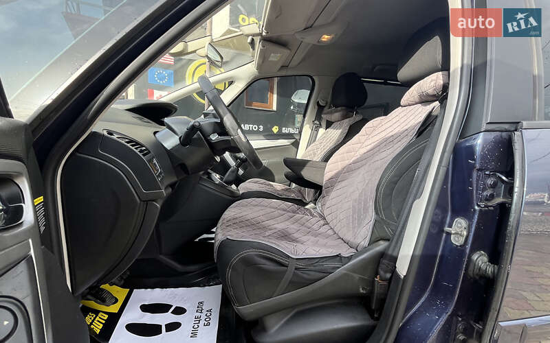 Мікровен Citroen C4 Picasso 2012 в Стрию