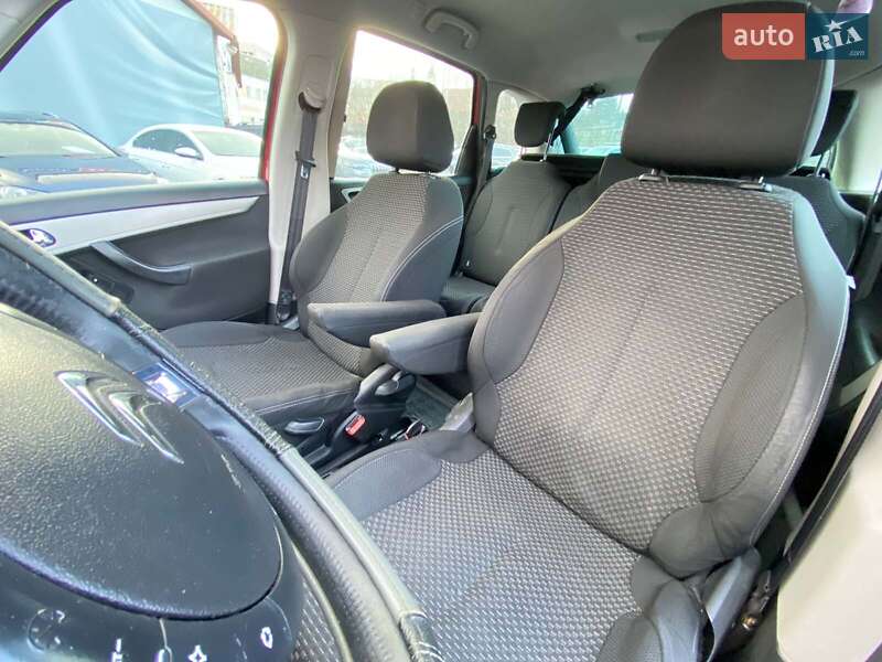 Мікровен Citroen C4 Picasso 2010 в Вінниці фото 15 Мікровен Citroen C4 Picasso 2010 в Вінниці