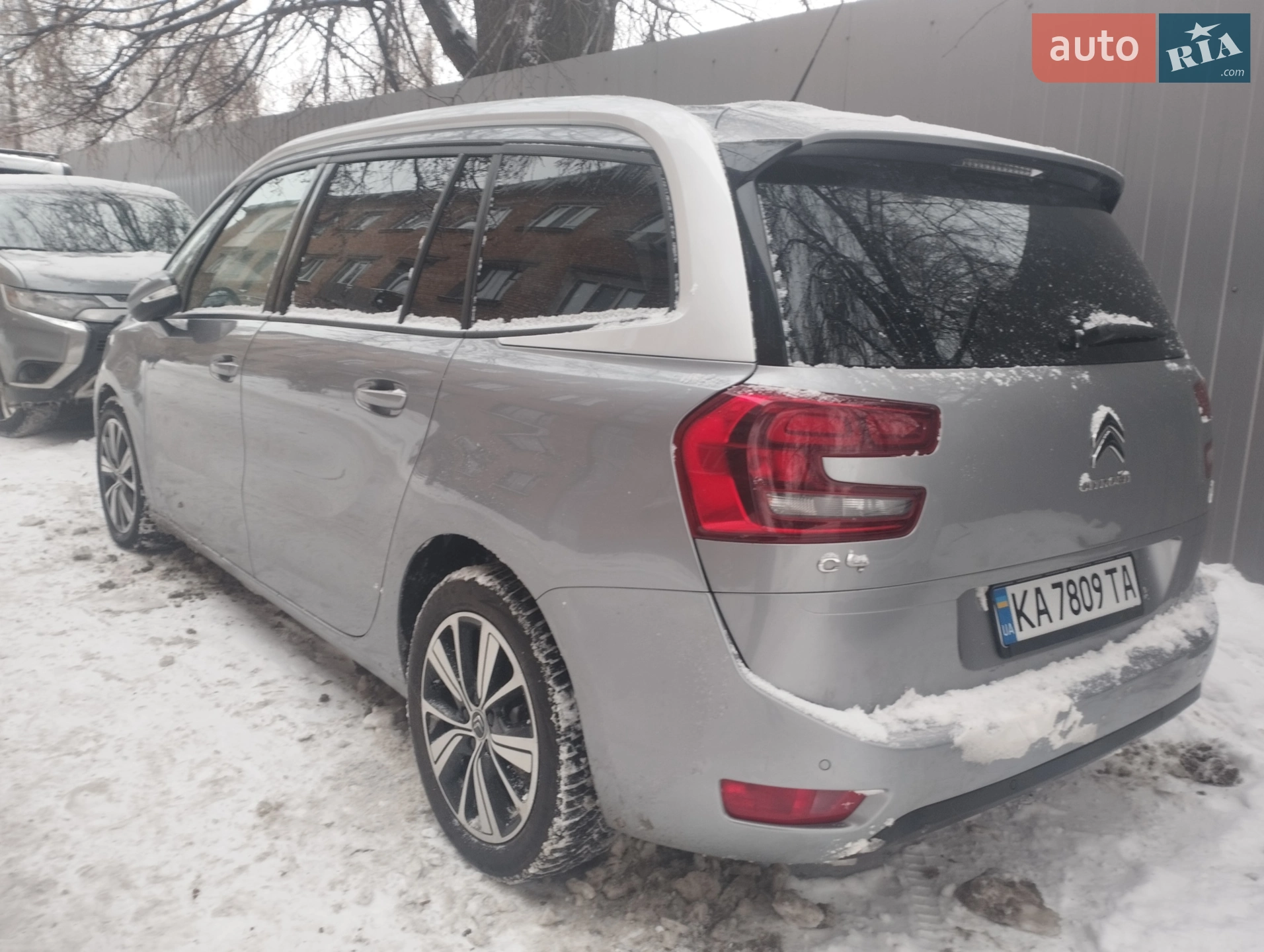 2017 Citroen C4 Picasso - мініатюра 28
