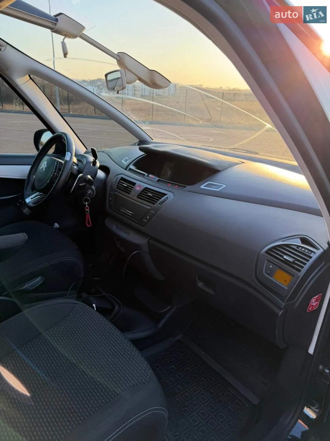 2010 Citroen C4 Picasso - мініатюра 9