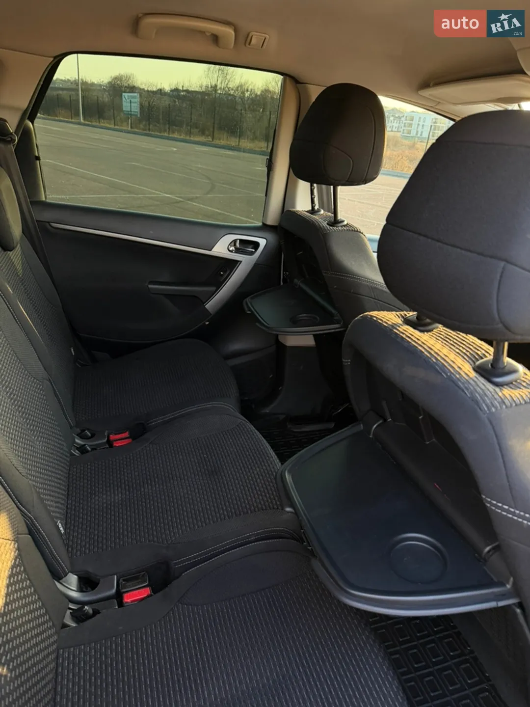 2010 Citroen C4 Picasso - мініатюра 19