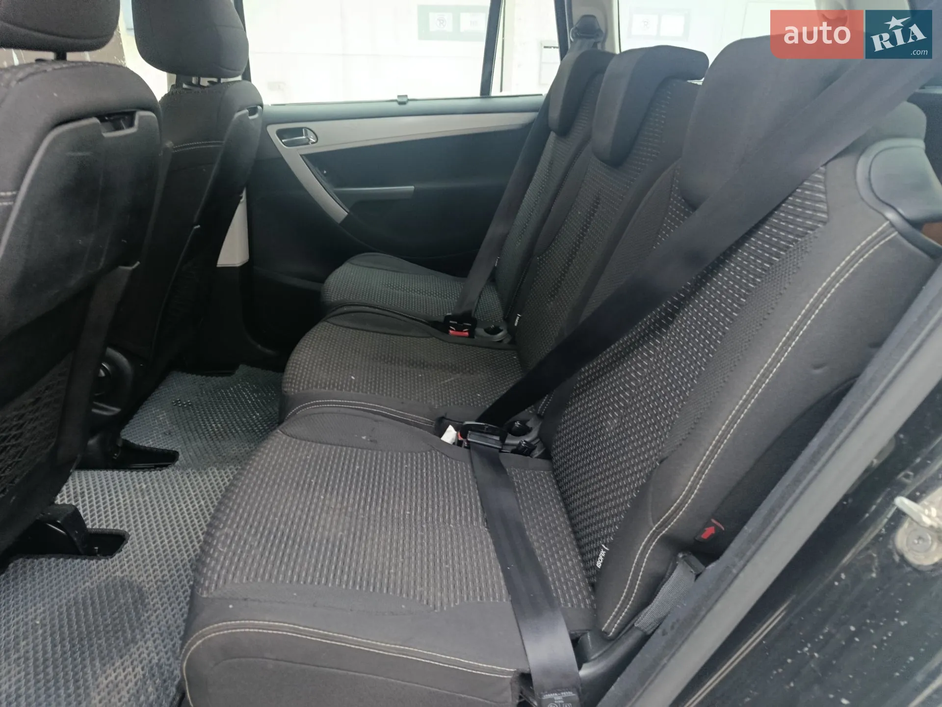 2011 Citroen C4 Picasso - мініатюра 16