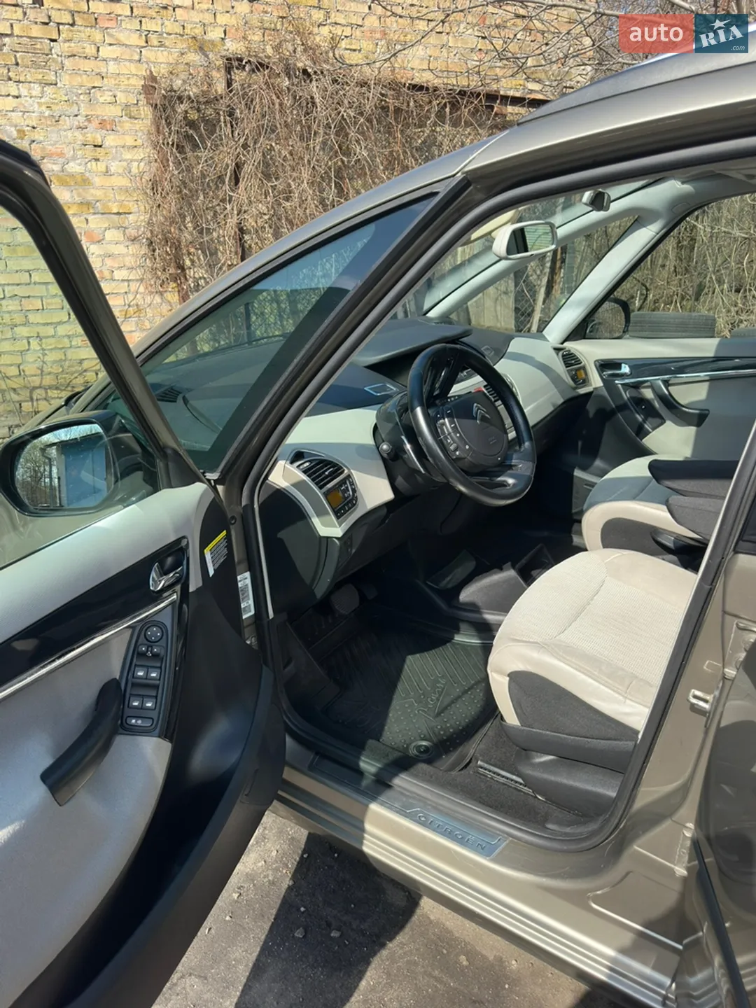 2011 Citroen C4 Picasso - мініатюра 8