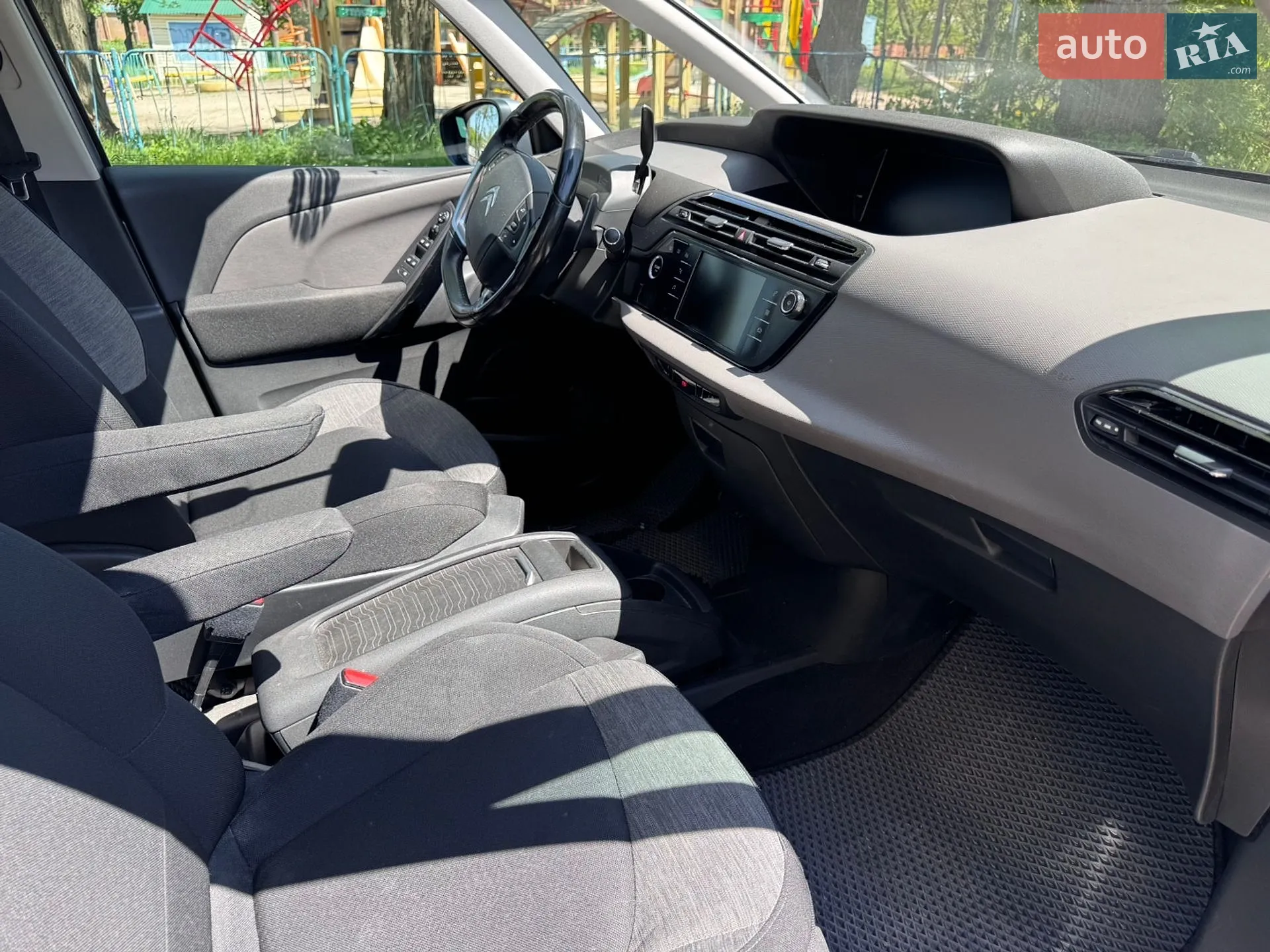 2016 Citroen C4 Picasso - мініатюра 17