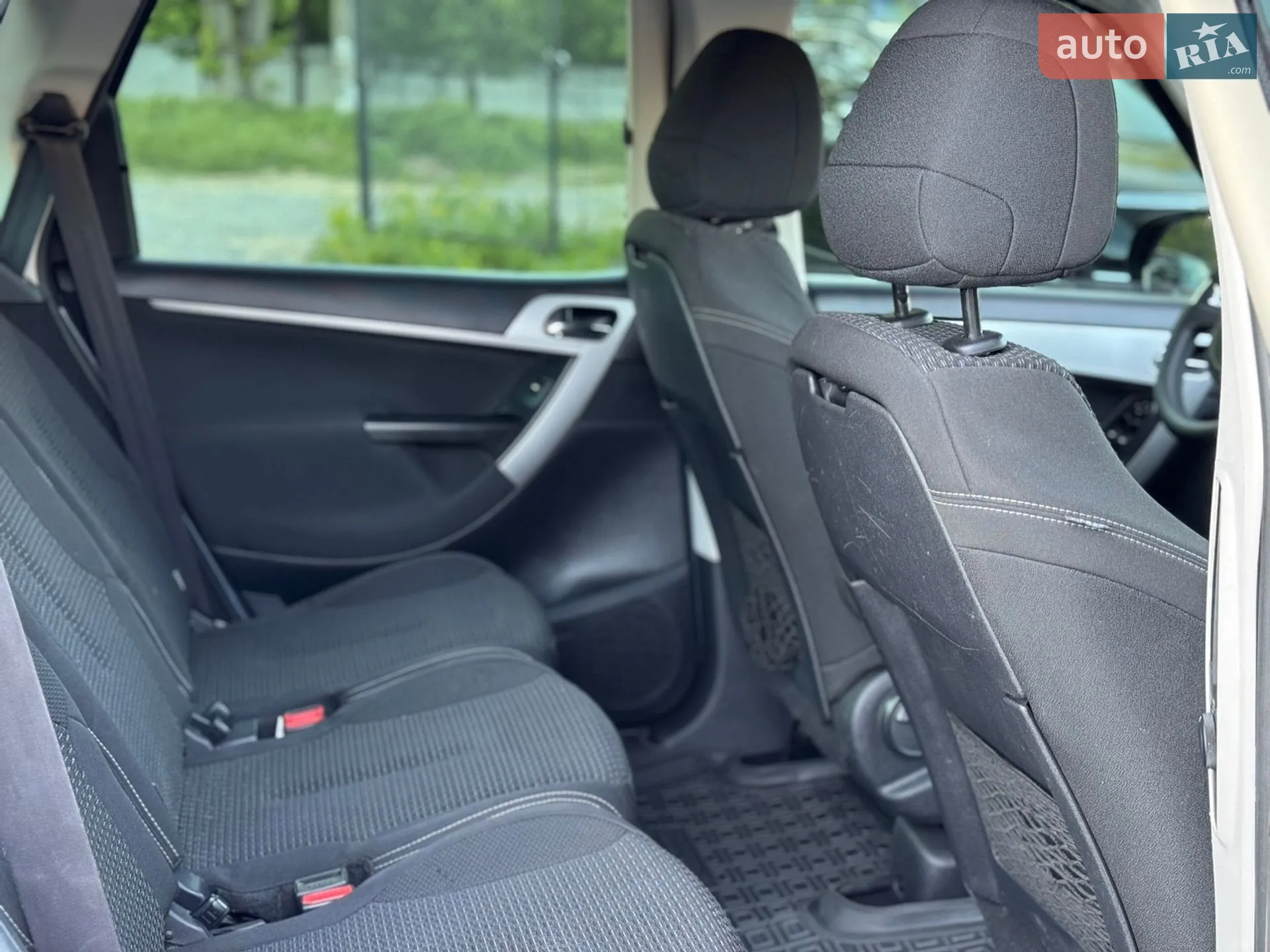2010 Citroen C4 Picasso - мініатюра 27