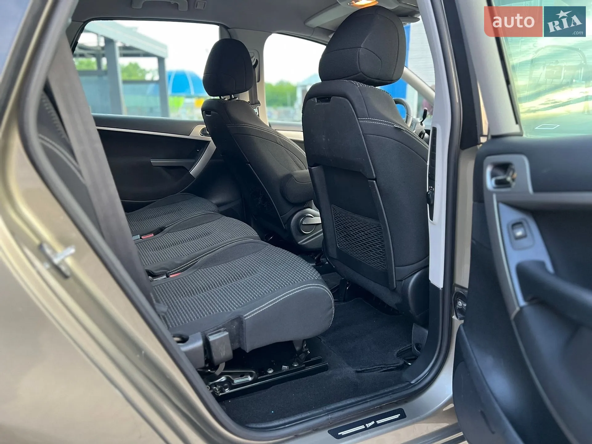 2010 Citroen C4 Picasso - мініатюра 49