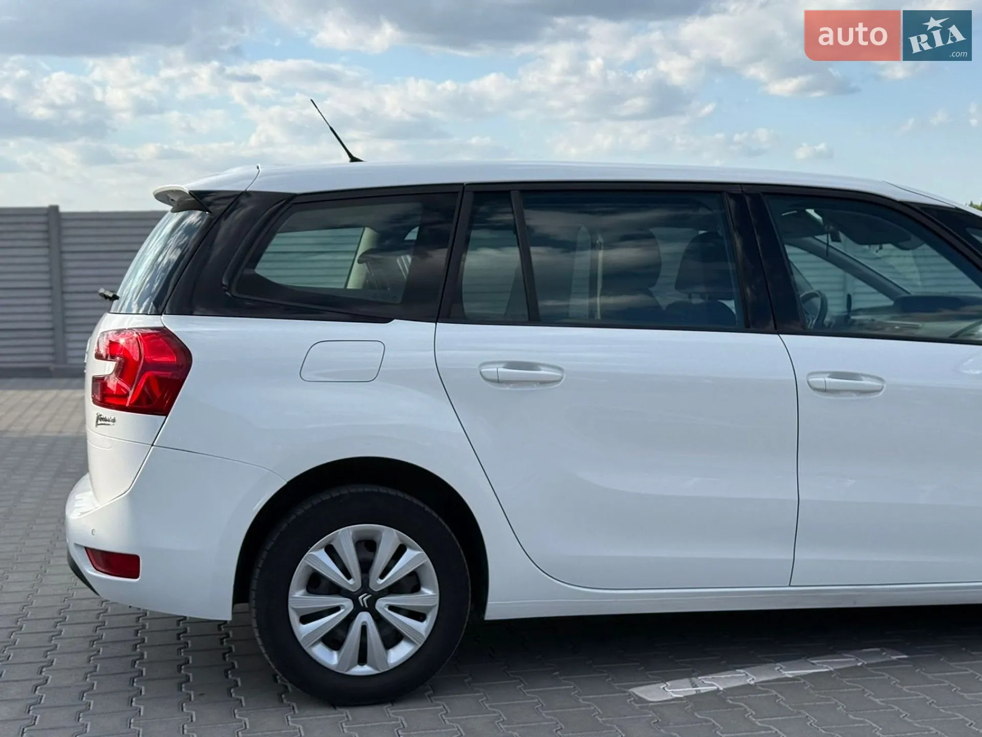 2015 Citroen C4 Picasso - мініатюра 22