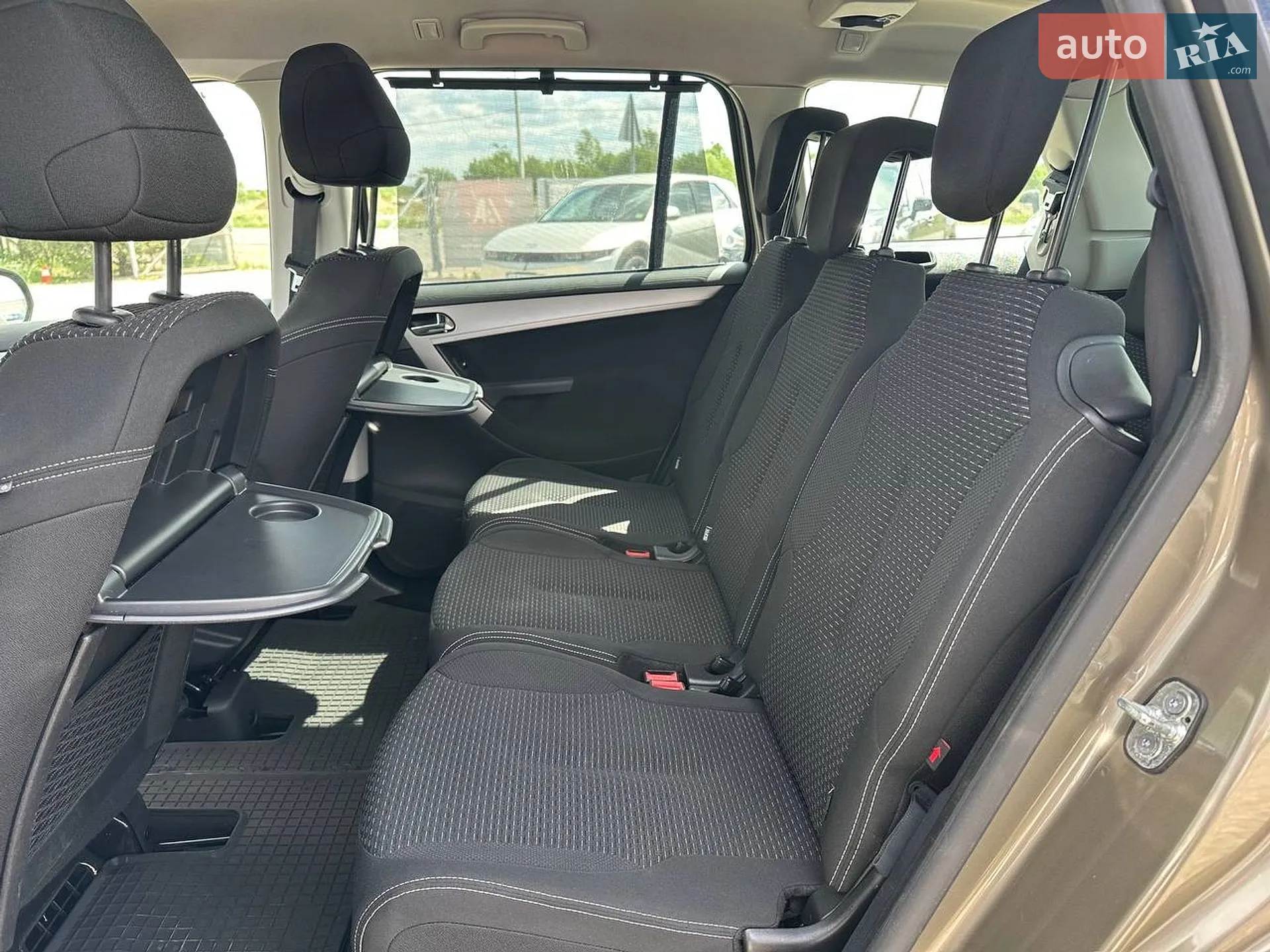 2010 Citroen C4 Picasso - мініатюра 12