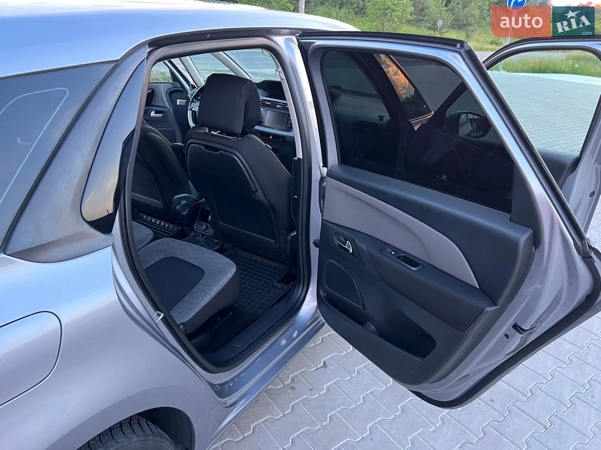 2016 Citroen C4 Picasso - мініатюра 23