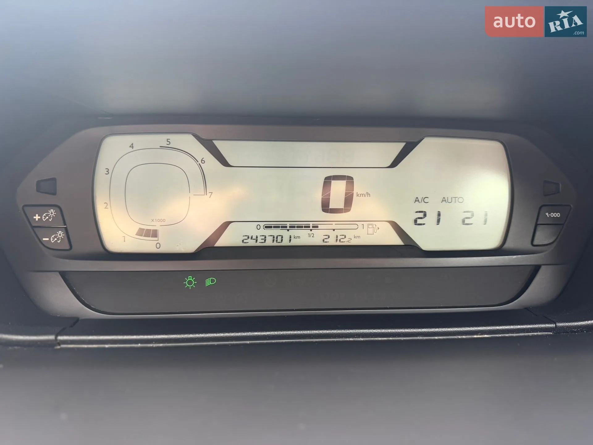 2016 Citroen C4 Picasso - мініатюра 14