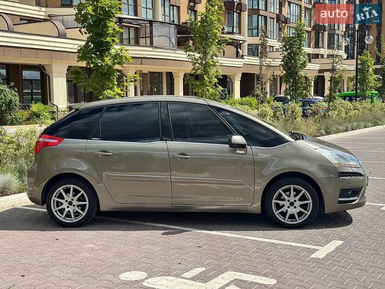 2010 Citroen C4 Picasso - мініатюра 3
